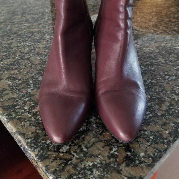 ๐ Burgundy leather booties - Picture 4 of 12